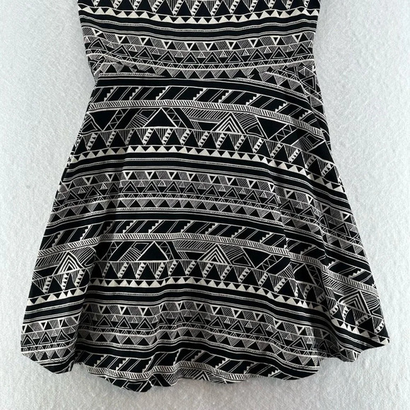 Victoria's Secret Pink Dress Size M Southwestern A-Line Mini Sleeveless Black - Picture 4 of 10